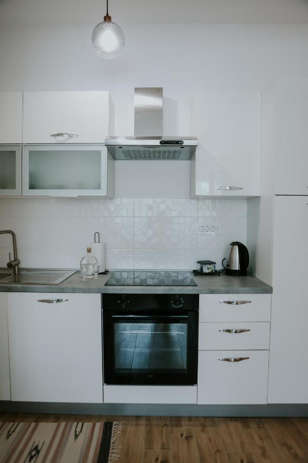 Apartman Nikola Gospić Extérieur photo