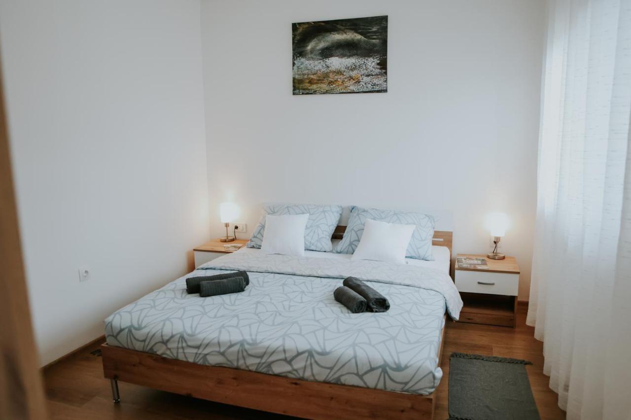 Apartman Nikola Gospić Extérieur photo