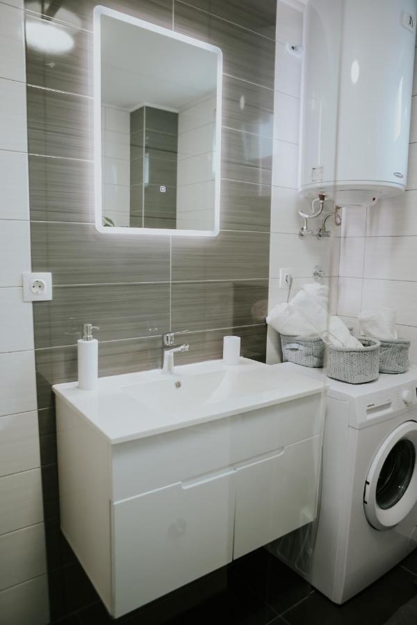 Apartman Nikola Gospić Extérieur photo