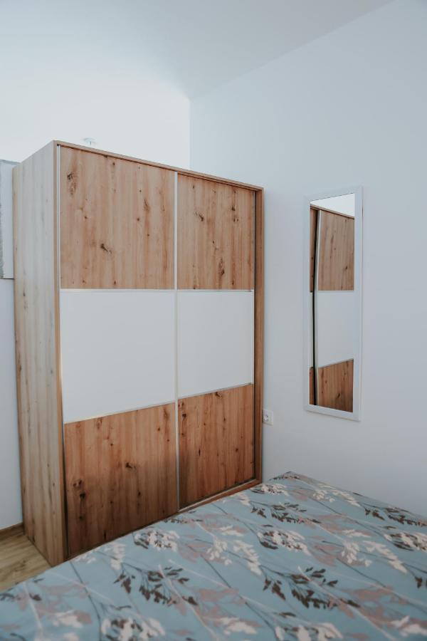 Apartman Nikola Gospić Extérieur photo