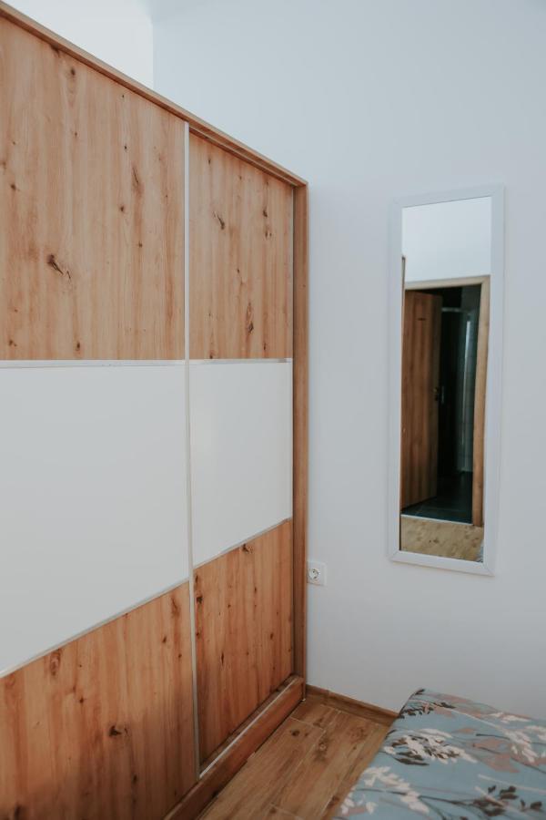 Apartman Nikola Gospić Extérieur photo