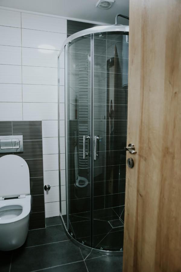 Apartman Nikola Gospić Extérieur photo